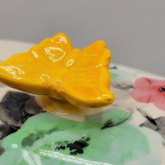 Pioneer Woman Butter Dish Floral Ceramic Butterfly Top Lid and Red Tray - Picture 9 of 10